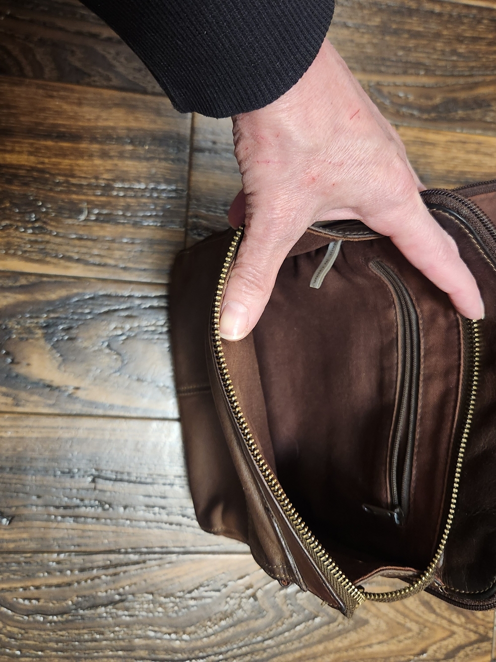 Vintage Fossil Dark Brown Leather Multi-Pocket Crossbody Organizer Bag NICE! - Picture 11 of 16